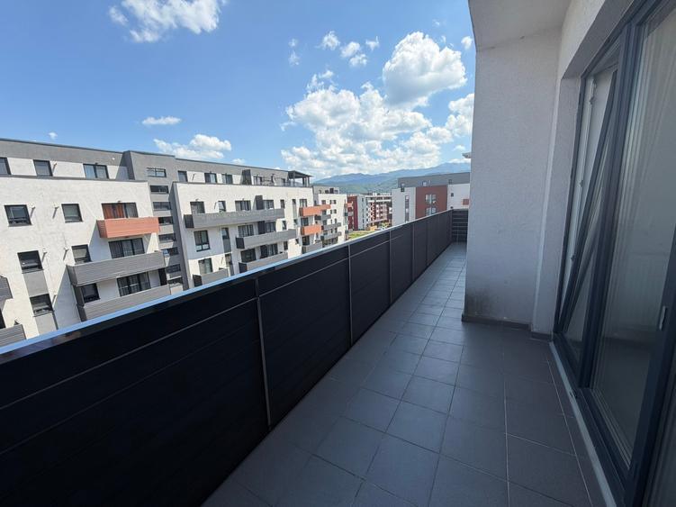Apartament cu 2 camere decomandat în Avantgarden
