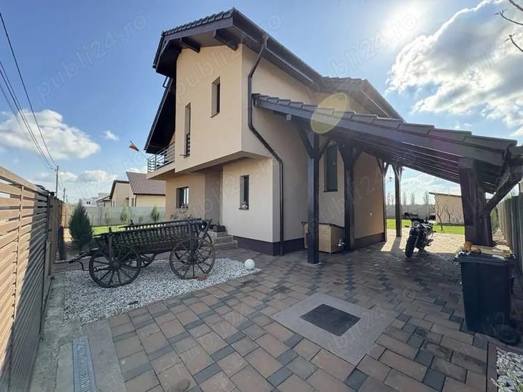 Casă cu 3 camere cu Teren 671 Mp în Central