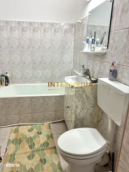 Garsonieră decomandată în Cetate