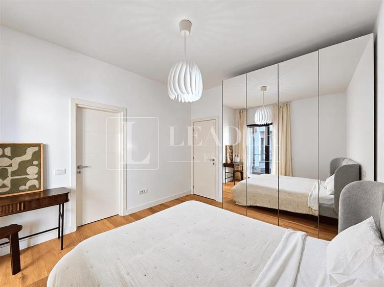 Apartament cu 3 camere decomandat, mobilat în Pipera