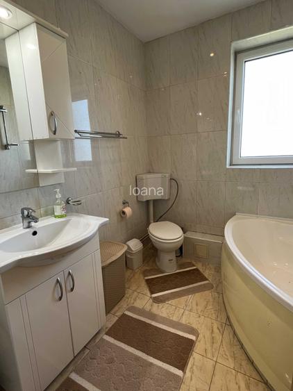Persoana fizica, vand apartament la casa, cartier Sub Arini, Sibiu