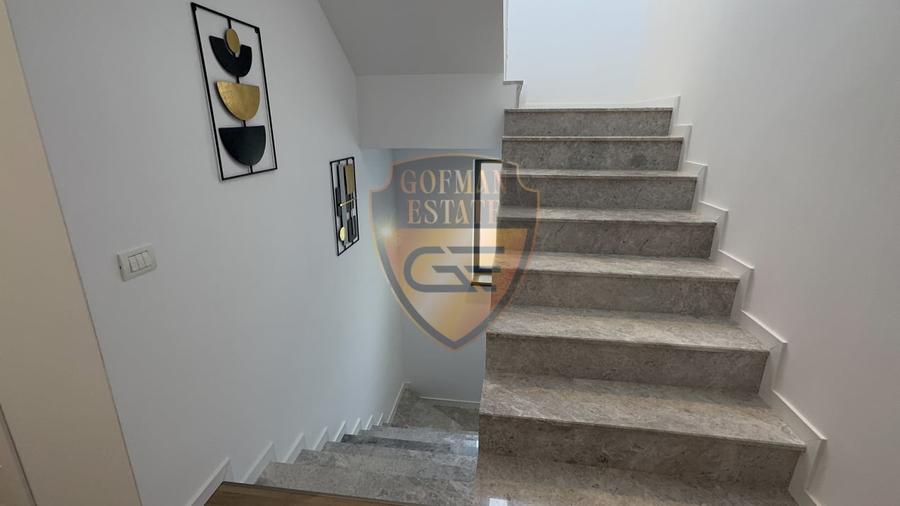 Duplex cu 5 camere cu Canalizare în Năvodari