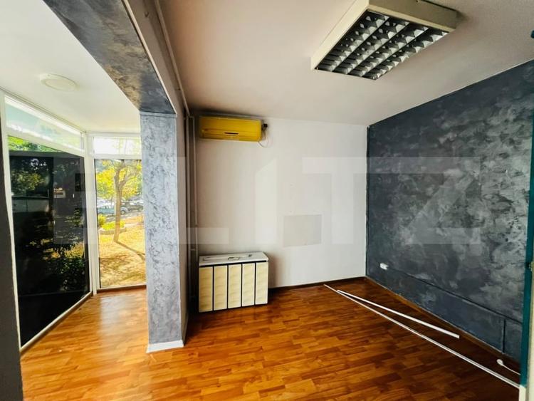 Garsonieră decomandată în Tudor