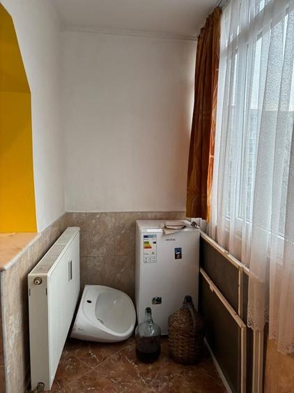 Apartament cu 2 camere decomandat, mobilat în Rahova