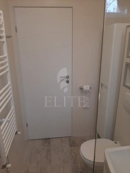 Apartament 3 camere în zona Hotel Royal - 11
