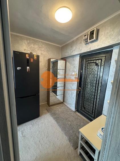 Apartament cu 2 camere semidecomandat, mobilat în Lujerului