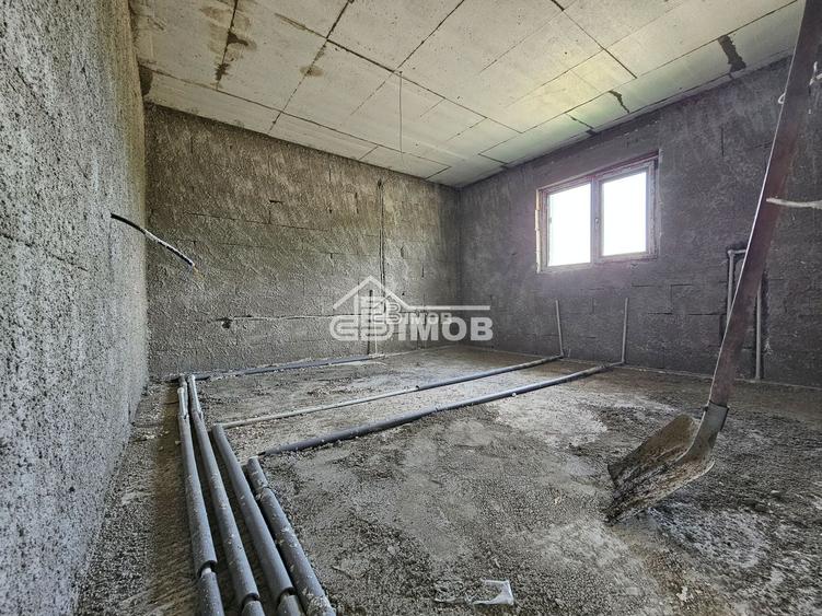 Casă de vânzare în Lazuri – aproape de lacuri, aproape de liniște, de - 5