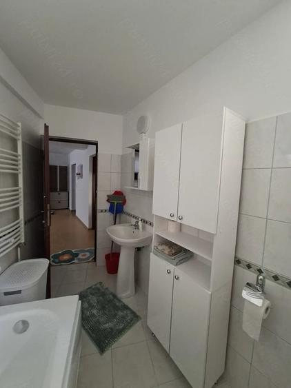 Chirie in centru bloc nou apartament nou - zona Judecatorie-Satu Mare - 3