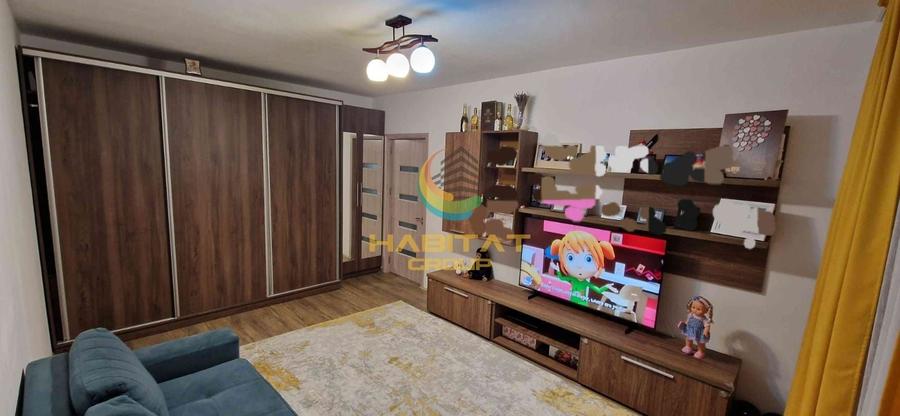 Apartament cu 3 camere decomandat în Berceni