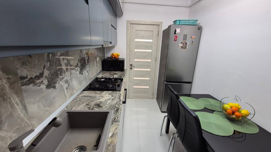 Apartament cu 2 camere decomandat, mobilat în Galata
