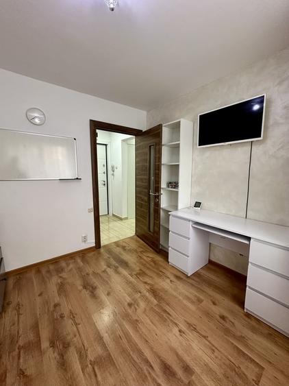 Apartament cu 2 camere decomandat în Drumul Taberei