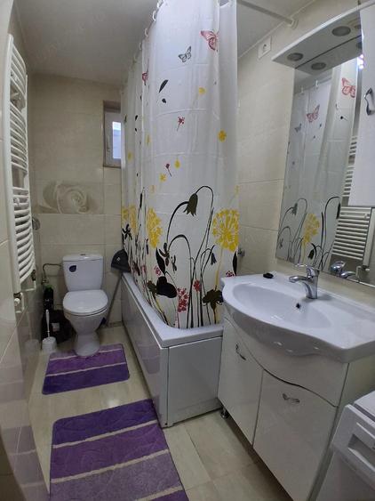 Apartament cu 2 camere nedecomandat în Central
