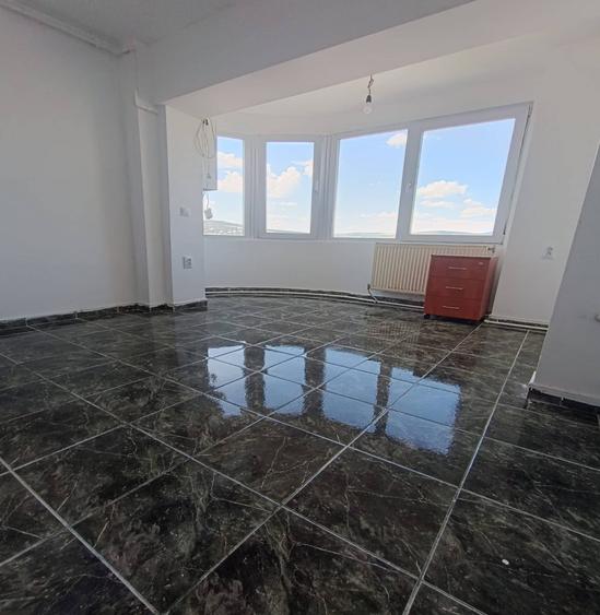 Apartament cu 2 camere decomandat în Mărăști