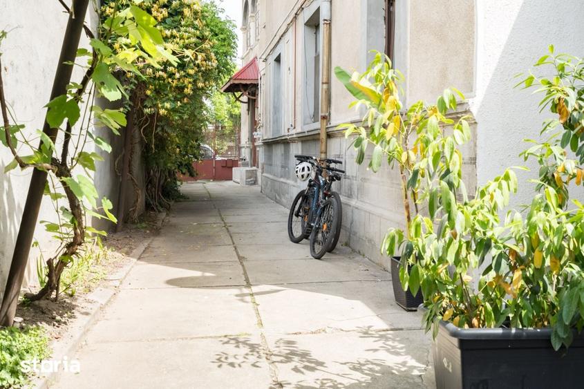 Apartament cu 3 camere în Ștefan cel Mare