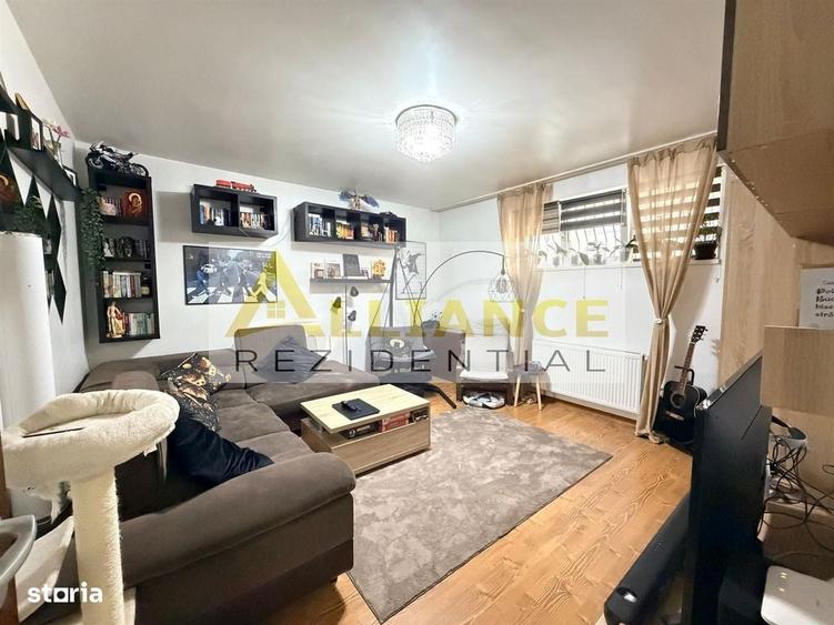 Apartament cu 3 camere în Berceni