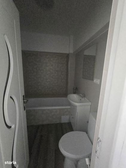 Chirie apartament 4 camere, cartierul Soarelui - 2