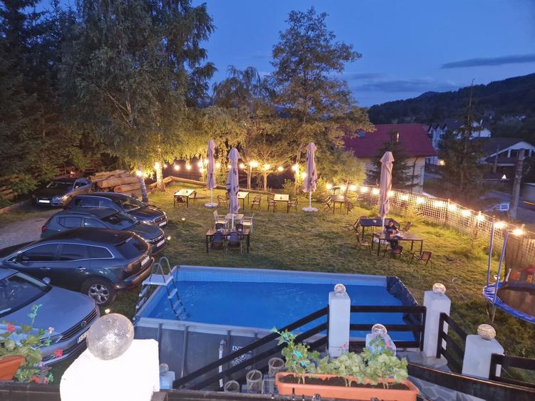 INCHIRIERE Pensiune la Cheia, jud Prahovaa - 1