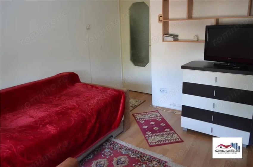 Ap. 3 Camere si 2 Bai cu Garaj de Vanzare Zona Corina - 5
