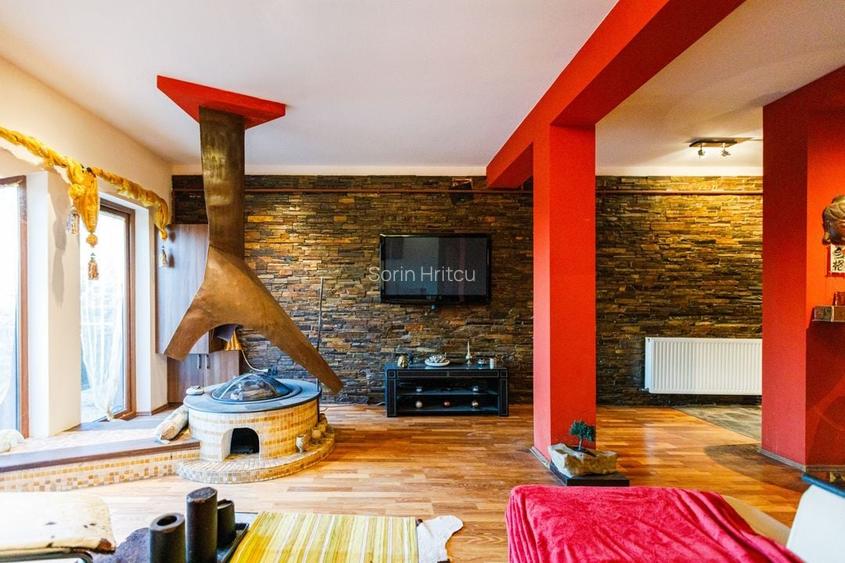 Apartament cu 3 camere decomandat, mobilat în Central Apartament cu 3 camere decomandat, mobilat în Central