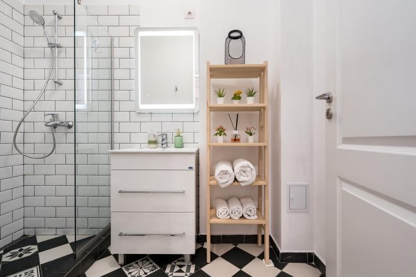 Apartament ultracentral, boem, renovat complet - 10