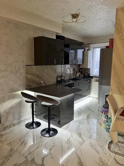 Apartament 59 mp utili+terasa de 18 mp,parcare subterana,centru Gilau - 5