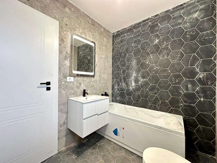 Casa 3 camere D 2 bai Teren 324mp zona Bucium Visan - 4