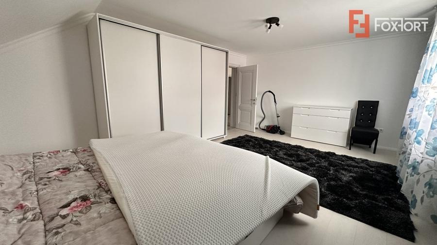 Casa individuala 8 camere, 400 mp, in Mosnita Noua vatra satului - 24