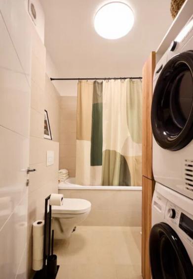 Apartament 2 camere, decomandat - zona Cristian - 8