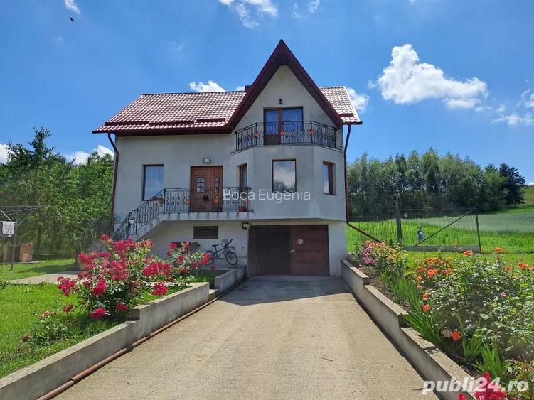 Vand casa 12km de Suceava