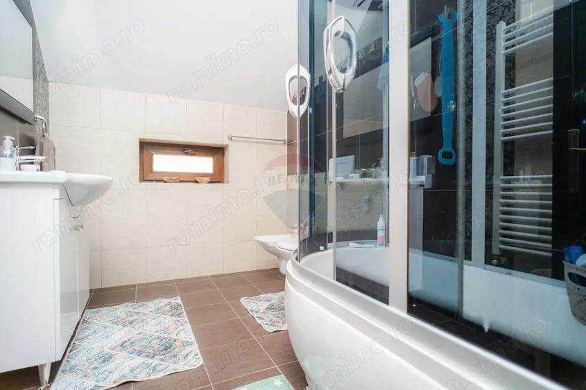 0% Comision - VILA de LUX de vanzare Cu iaz natural - 19