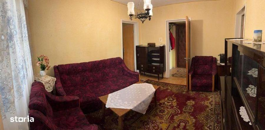 Propietar, vand ap 4 camere etaj 3 - 3