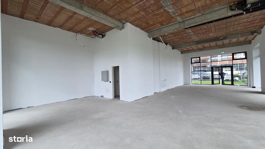 Spațiu comercial, de 144 mp, în Central