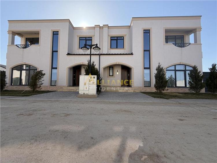 Vila moderna cu arhitectura deosebita – gata sa devina acasa - 1