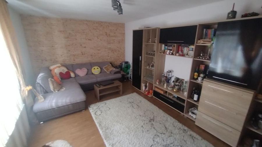 Casa Km 4-5 doua familii - 2