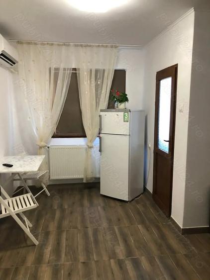 Vand garsoniera zona Titan , Bld.1 Decembrie intersectie cu Str.Postavarului - 5