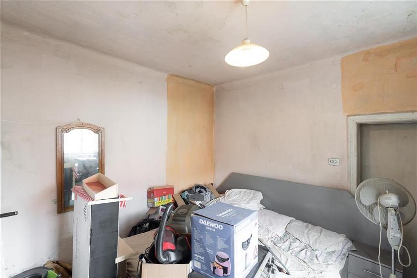 Casa renovabila cu teren de 620 mp in Cantemir - 2