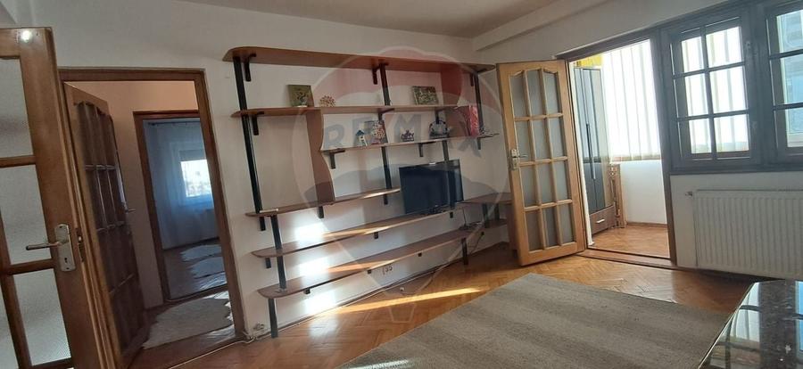 Inchiriere apartament 2 camere chiar lângă parc - 2