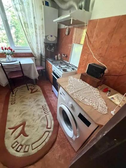Apartament 2 camere decomandat , et 1 pentru inchiriere, centru Filiasi - 10