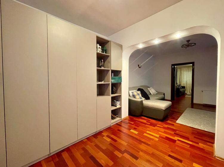 Casă parter 123 mp, complet renovată, curte generoasă, teren 400 mp - Giulesti - 15