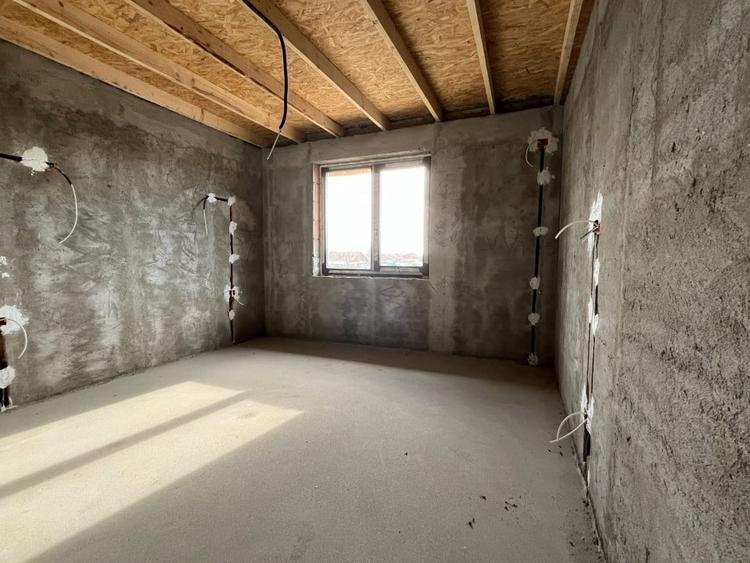 De vanzare vila individuala 5 camere zona noua Tunari - 14