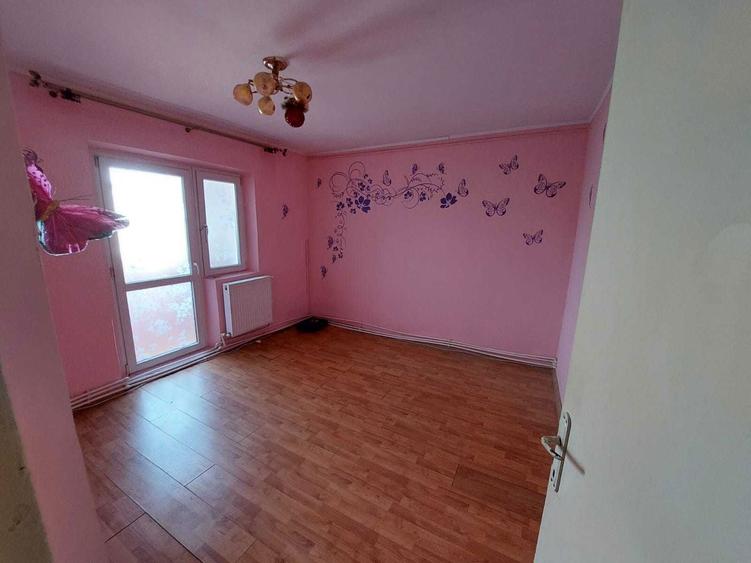 Super oferta, apartament pe Negru-Voda - 3