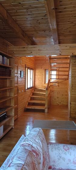 Casa de vanzare situata in Valea Cheii, Pausesti Maglasi , Valcea - 4