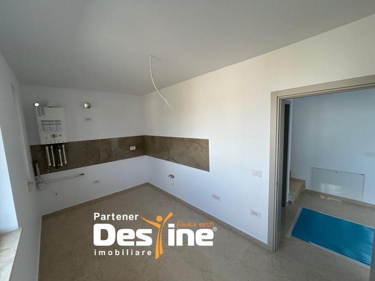 Casa tip duplex 108 mp utili - 250 mp teren Valea Lupului - 6