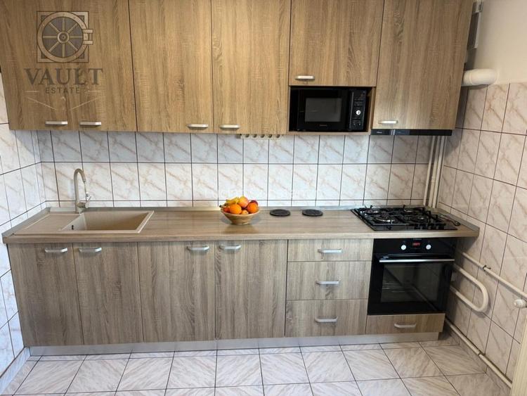 APARTAMENT 2 CAMERE-NASAUD-TRAFIC GREU-DECOMANDAT-65MP
