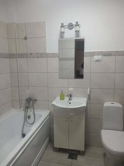 Inchiriez garsoniera - 2