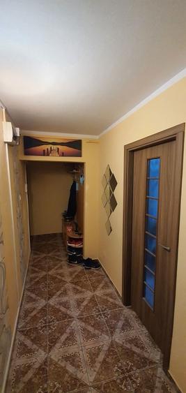 Apartament 2 camere de inchiriat pe termen lung in Sepsi, zona Strand. Dotat cu AC,mobilat. Ideal pentru un angajat la stat sau cuplu. - 6