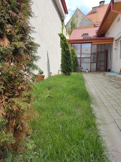 Casa singur curte  Brasov centru - 8