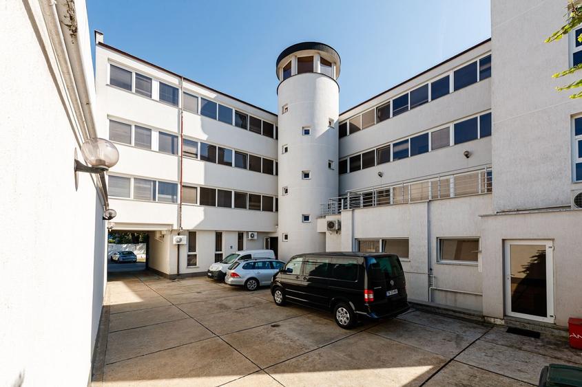 De inchiriat cladire destinatii multiple - centru Timisoara - 3