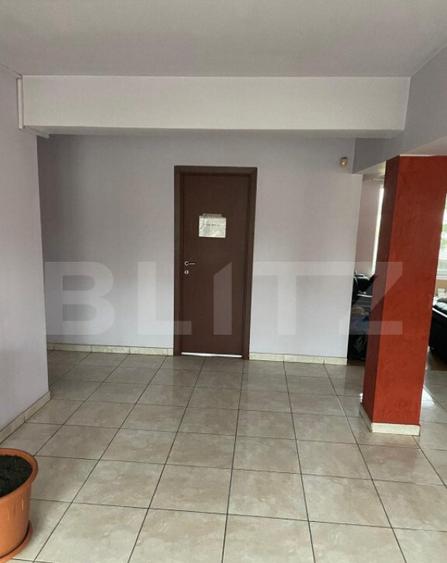 Spatiu comercial de inchiriat, 5 incaperi, 328 mp, zona-Spit - 3