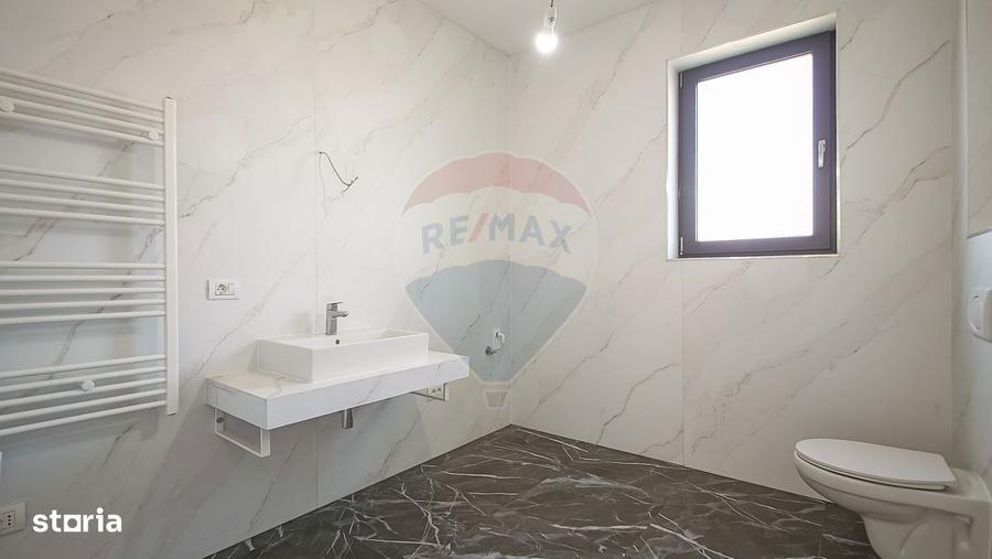 Casa cu 5 camere de vanzare - 13